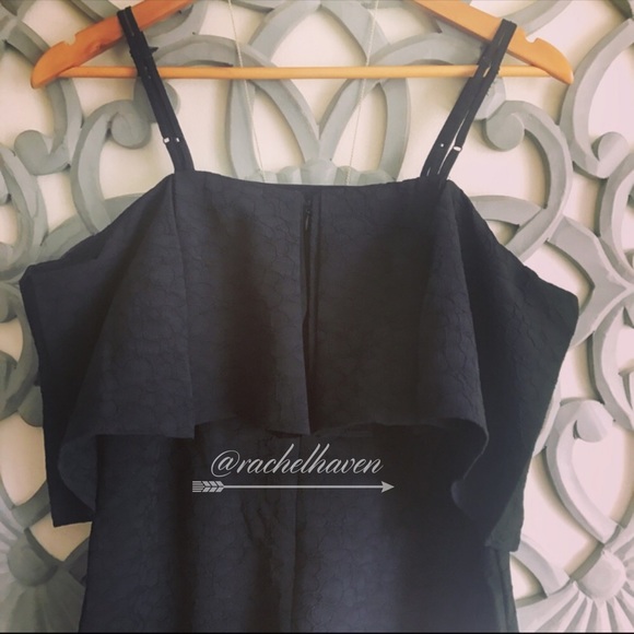 NWT!! 19 COOPER floral cold shoulder dress - Picture 7 of 8